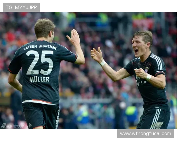 传奇射手格尔德穆勒的辉煌足球生涯与不朽成就回顾